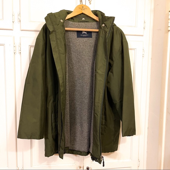 Burberry Green Hooded Jacket - Picture 8 of 16